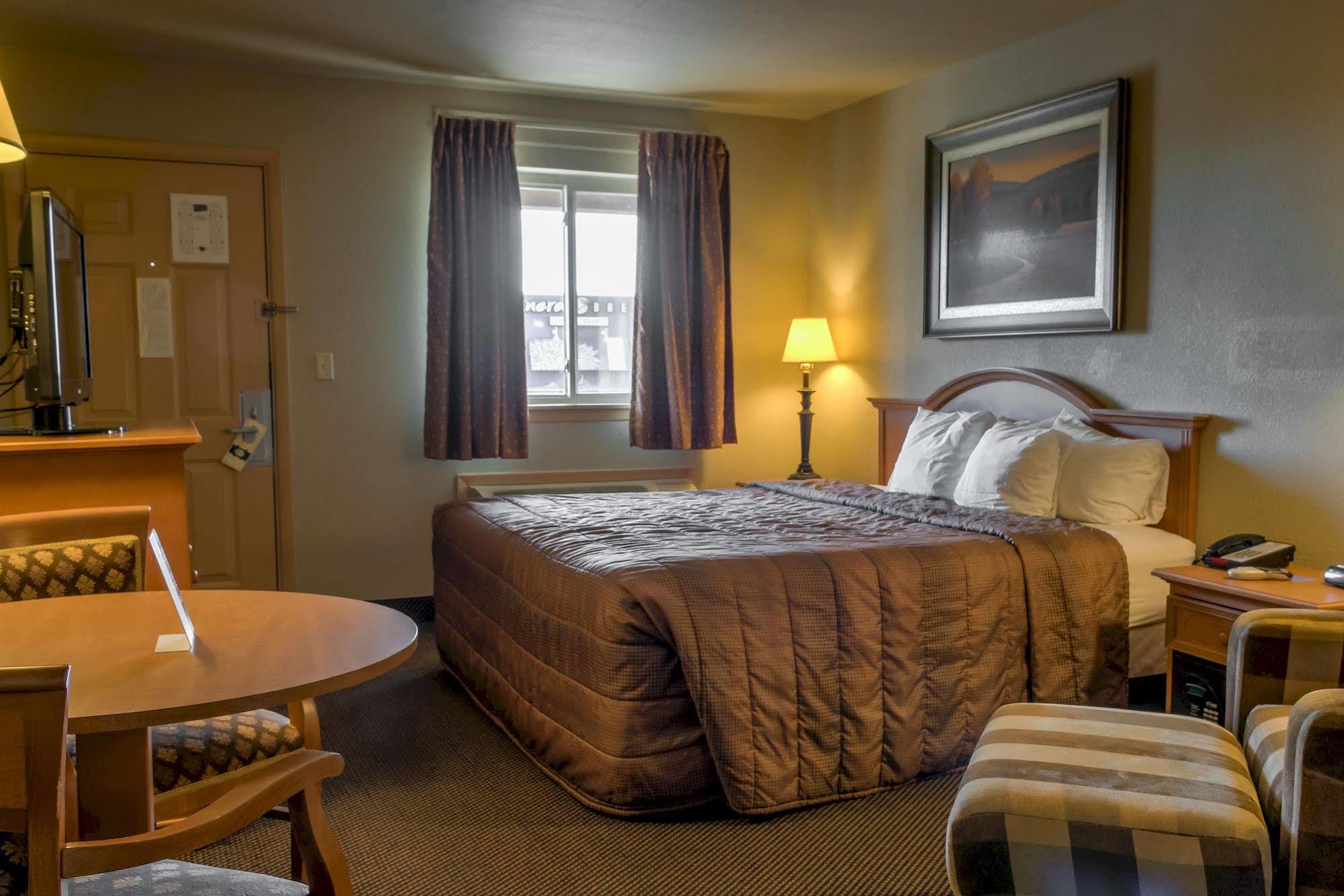 Liberty Lodge Сент-Роберт Экстерьер фото