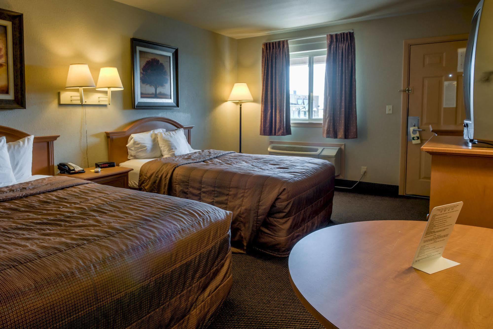 Liberty Lodge Сент-Роберт Экстерьер фото